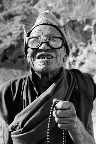 Buddhist Monk. Himalaya's, Ladakh, India 1buddhist_monk_india.jpg