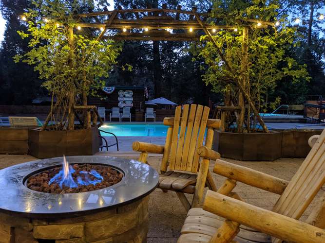 pool area fire pit.jpg