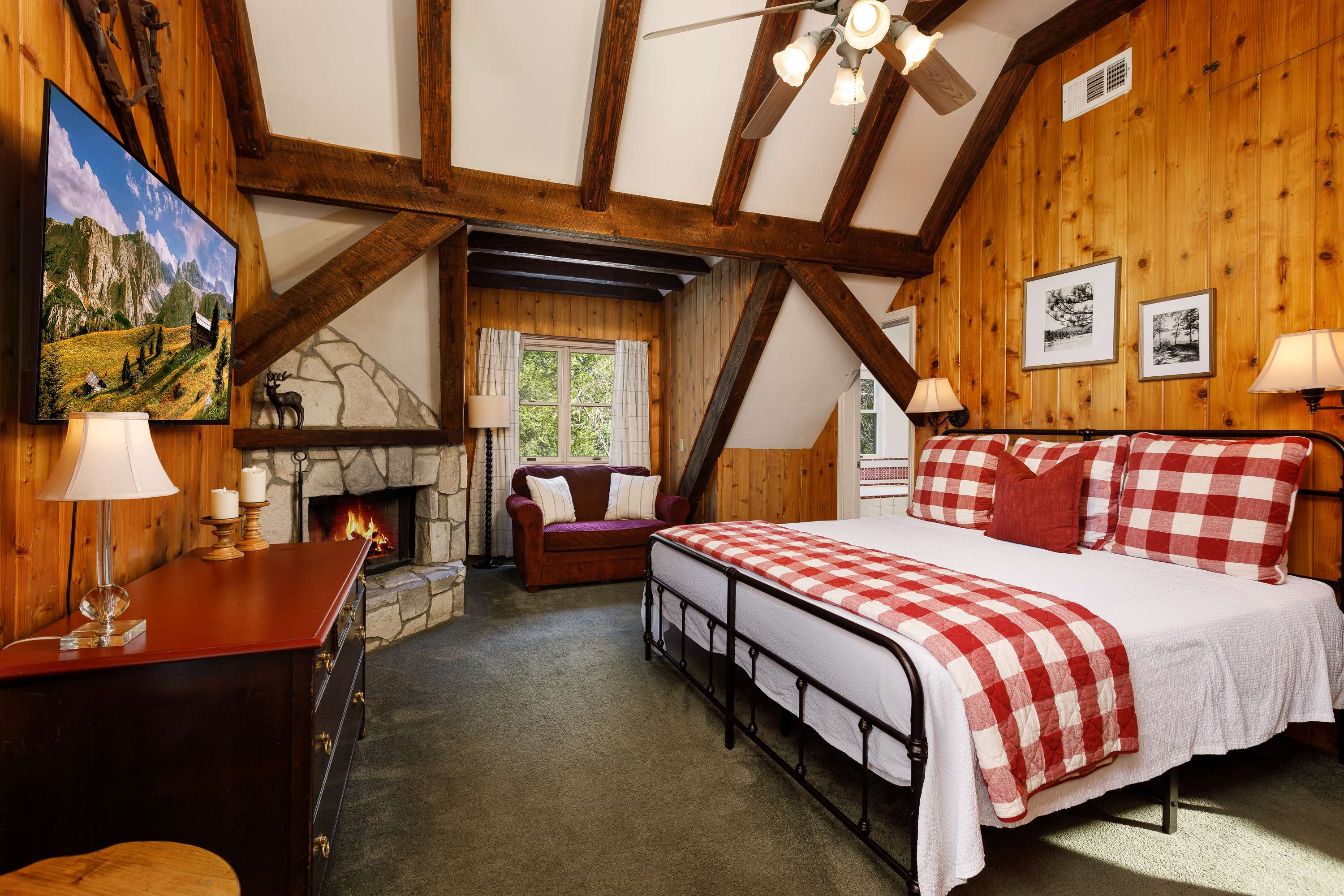 Strawberry Upstairs primary bedroom