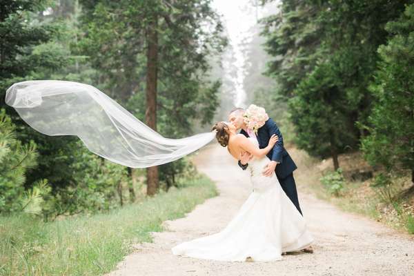 Forrest Wedding Kiss
