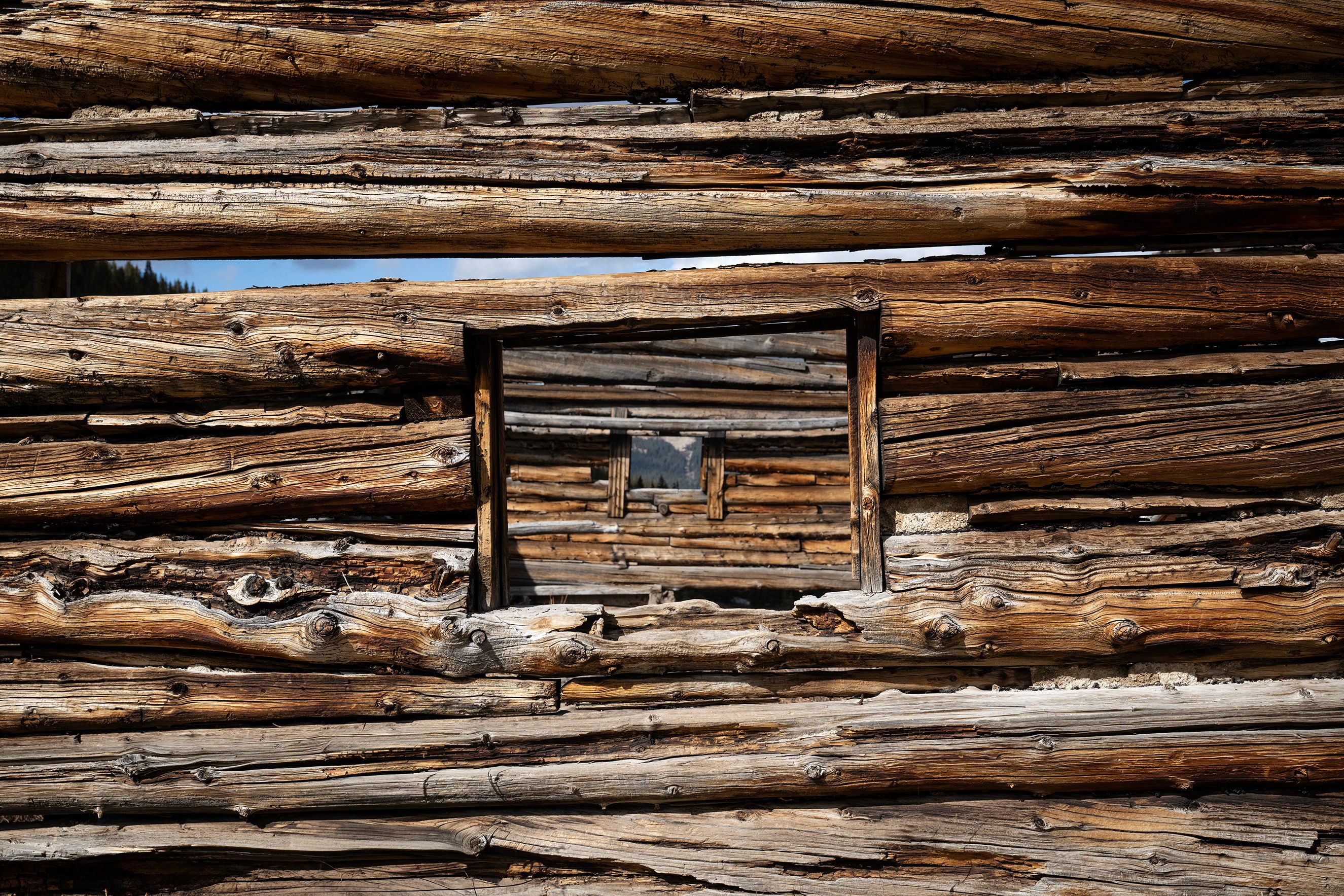 color window beams.jpg