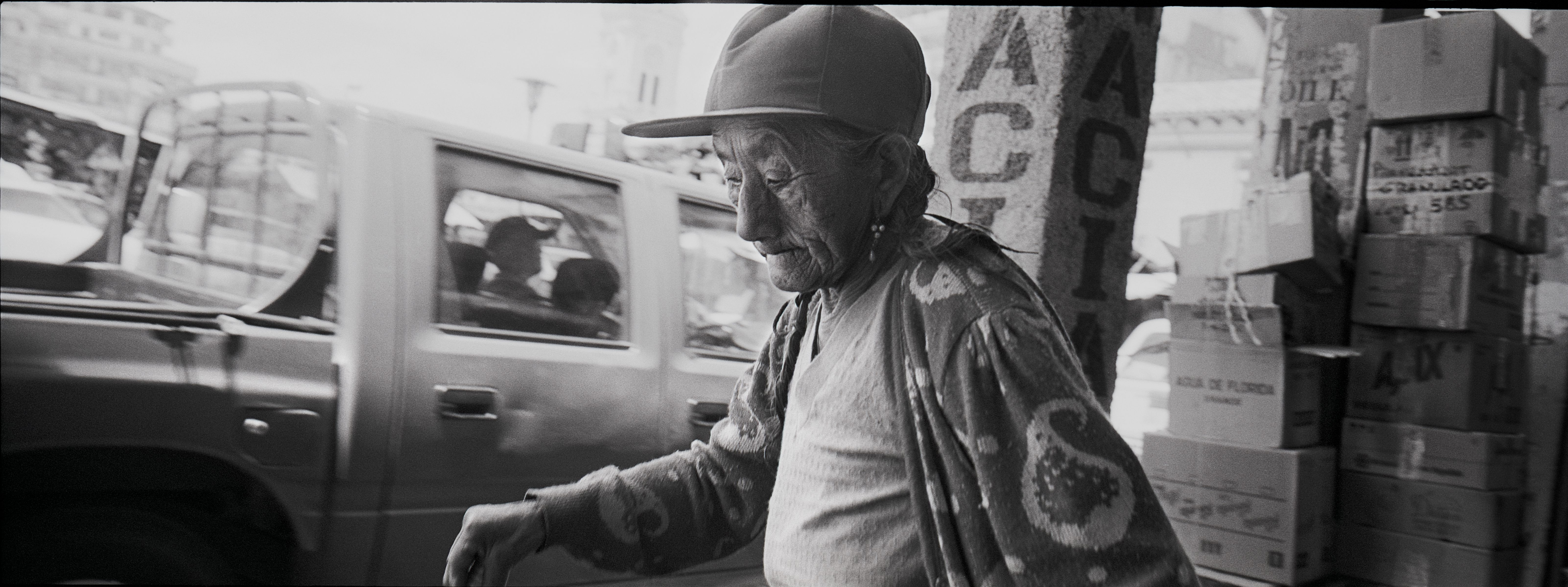 ecuador_street_6.jpg