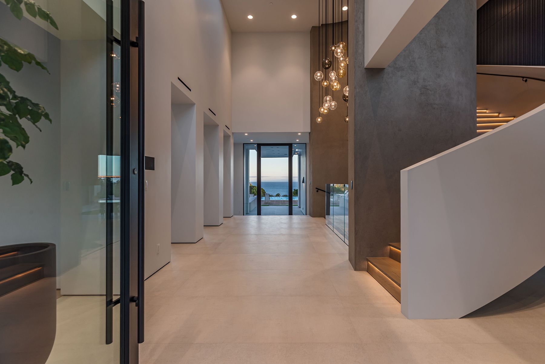 27715PCH070 web entrance.jpg
