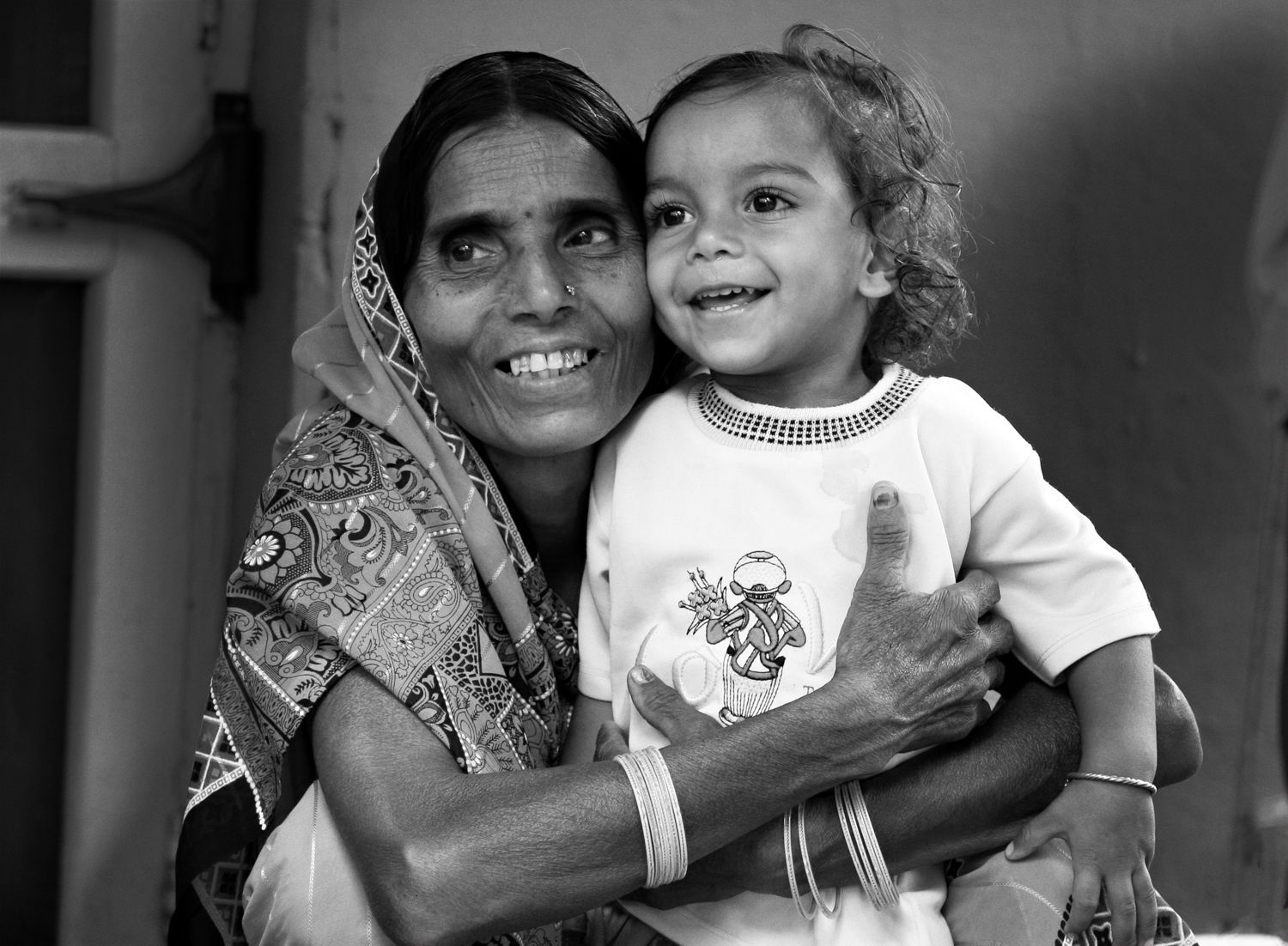 1indian_mother_and_child_img_5882