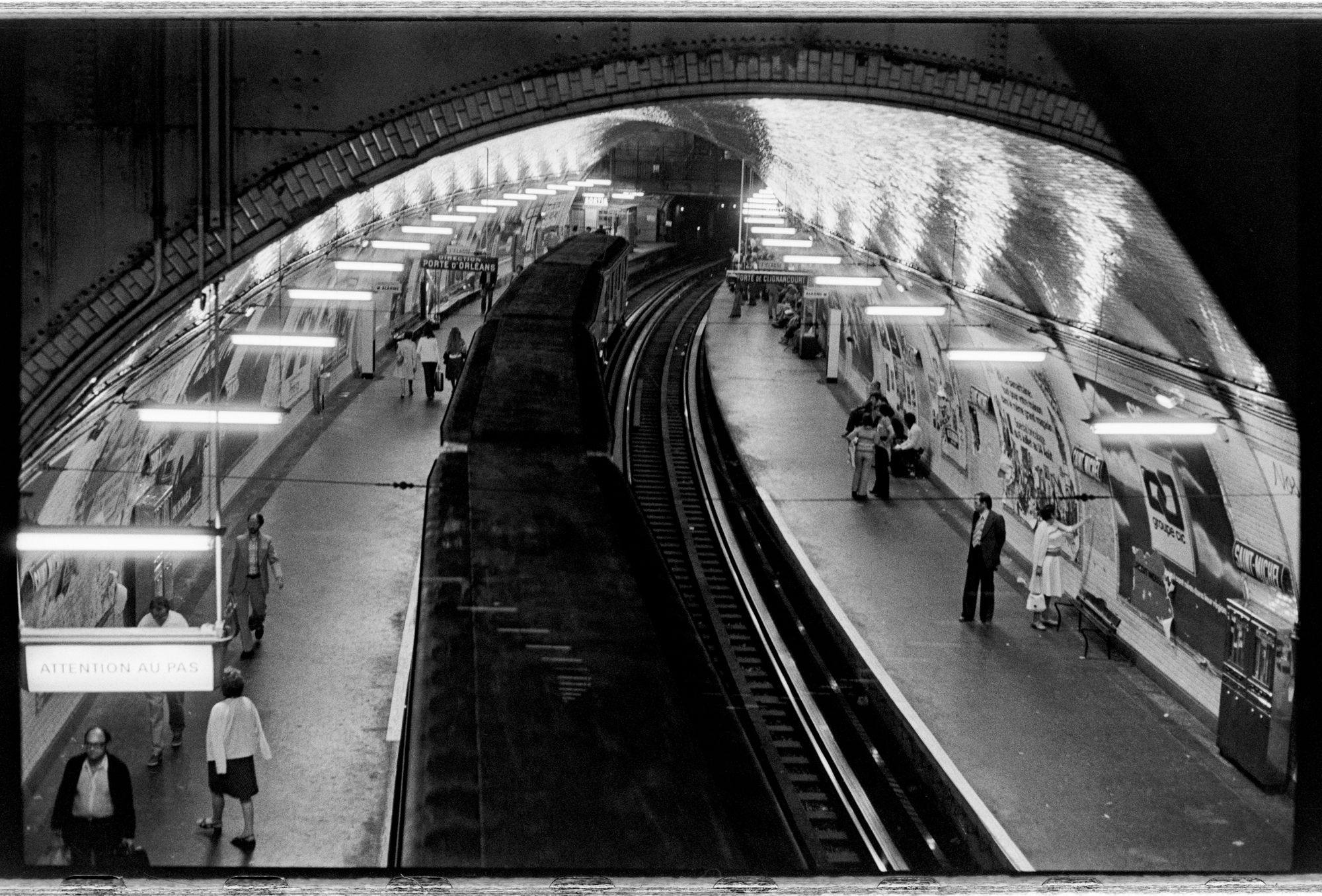 ParisMetroSaintMichaelstop76 copy.jpg