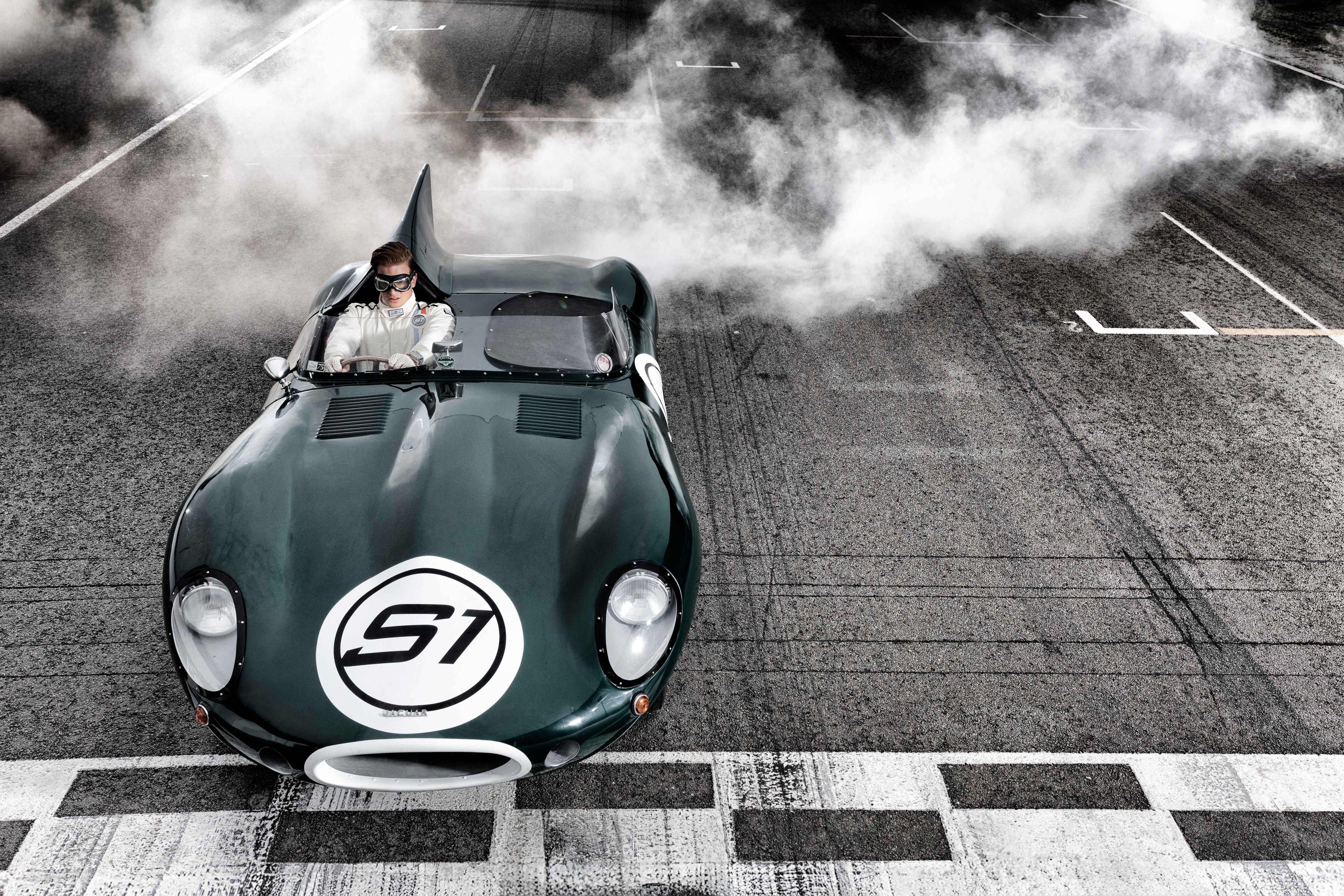 _F8A2597 S1 invicta.jpg