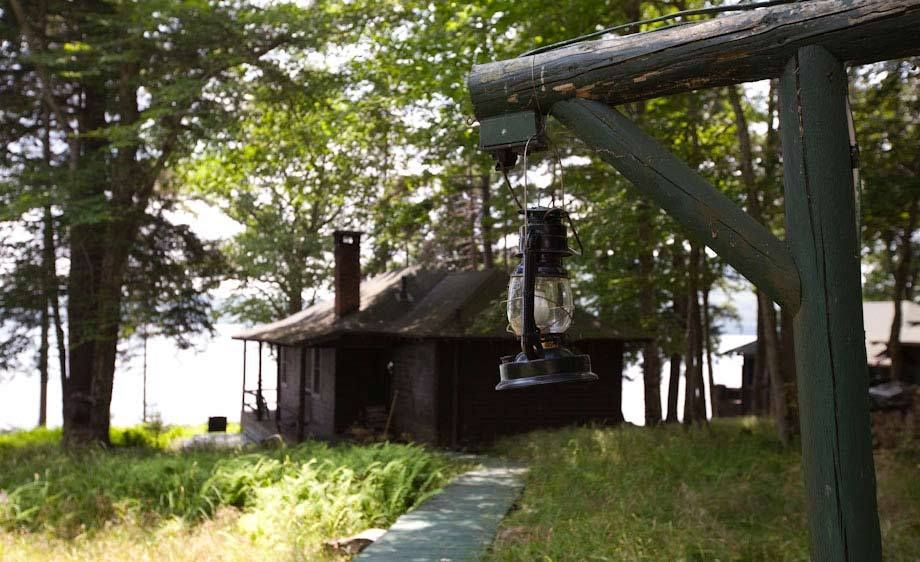 1r592adirondack_location_scout_g1