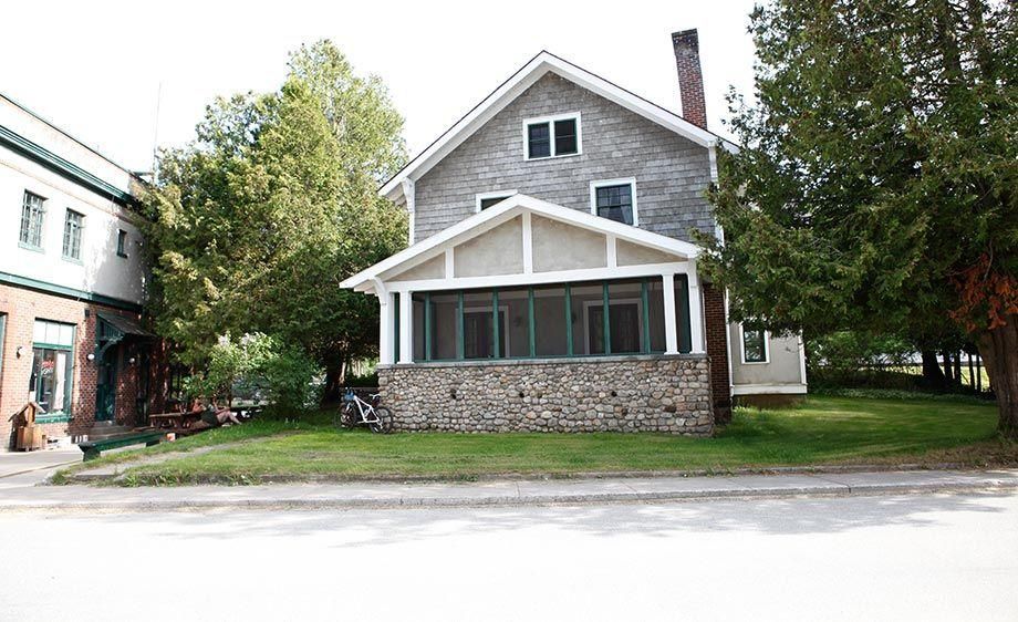 1small_town_usa_scout_11