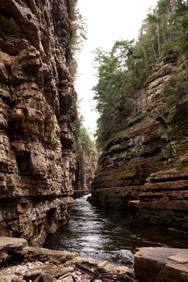 1r120adirondack_Canyon_location_scouts