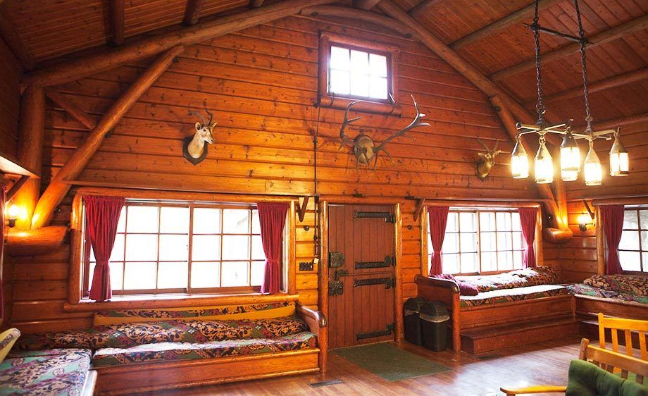 1Adirondack_Great_Camps_24