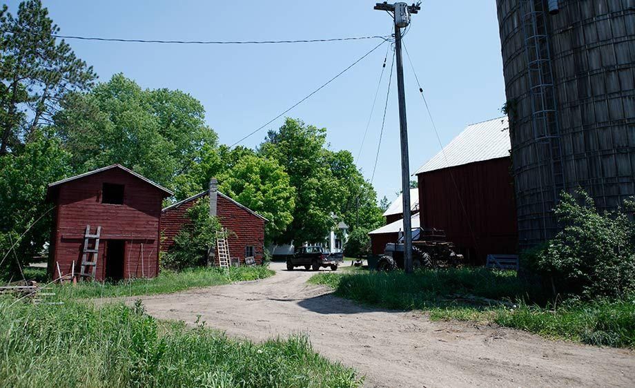 1upstate_ny_film_scout_farm_26