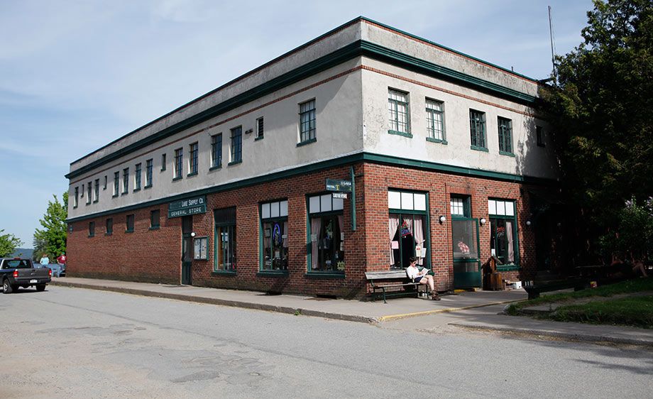 1small_town_usa_scout_12