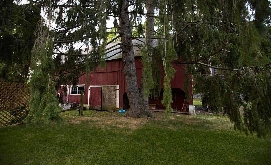 1upstate_ny_farm_house_scout_23