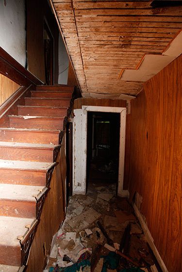 1ny_old_farm_house_34