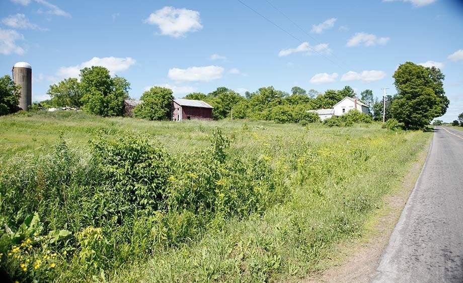 1ny_old_farm_house_11