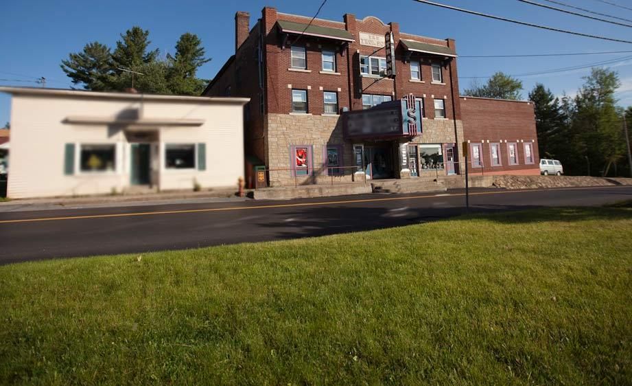 1Adirondack_location_scout_st_3