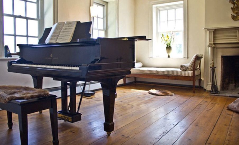 11-piano