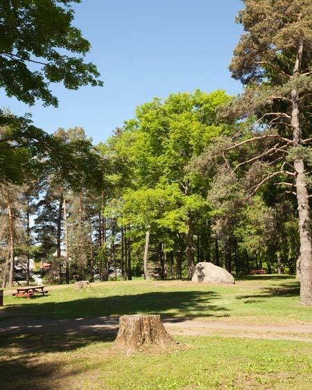 1adirondack_location_rentals_1_022