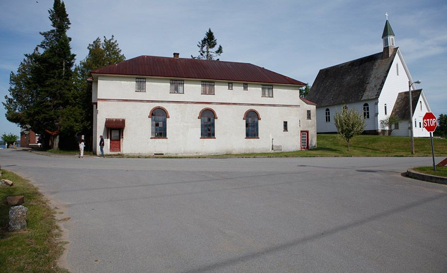 1small_town_usa_scout_10