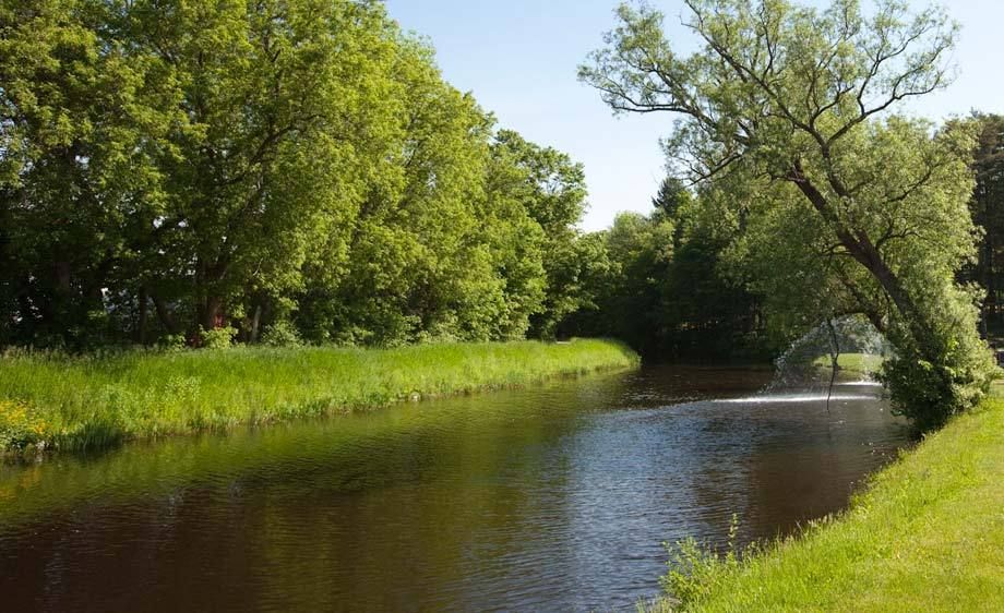 1adirondack_location_rentals_1_003