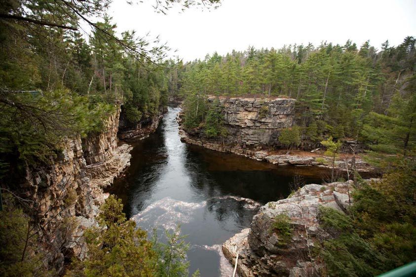 1r122adirondack_Canyon_location_scouts