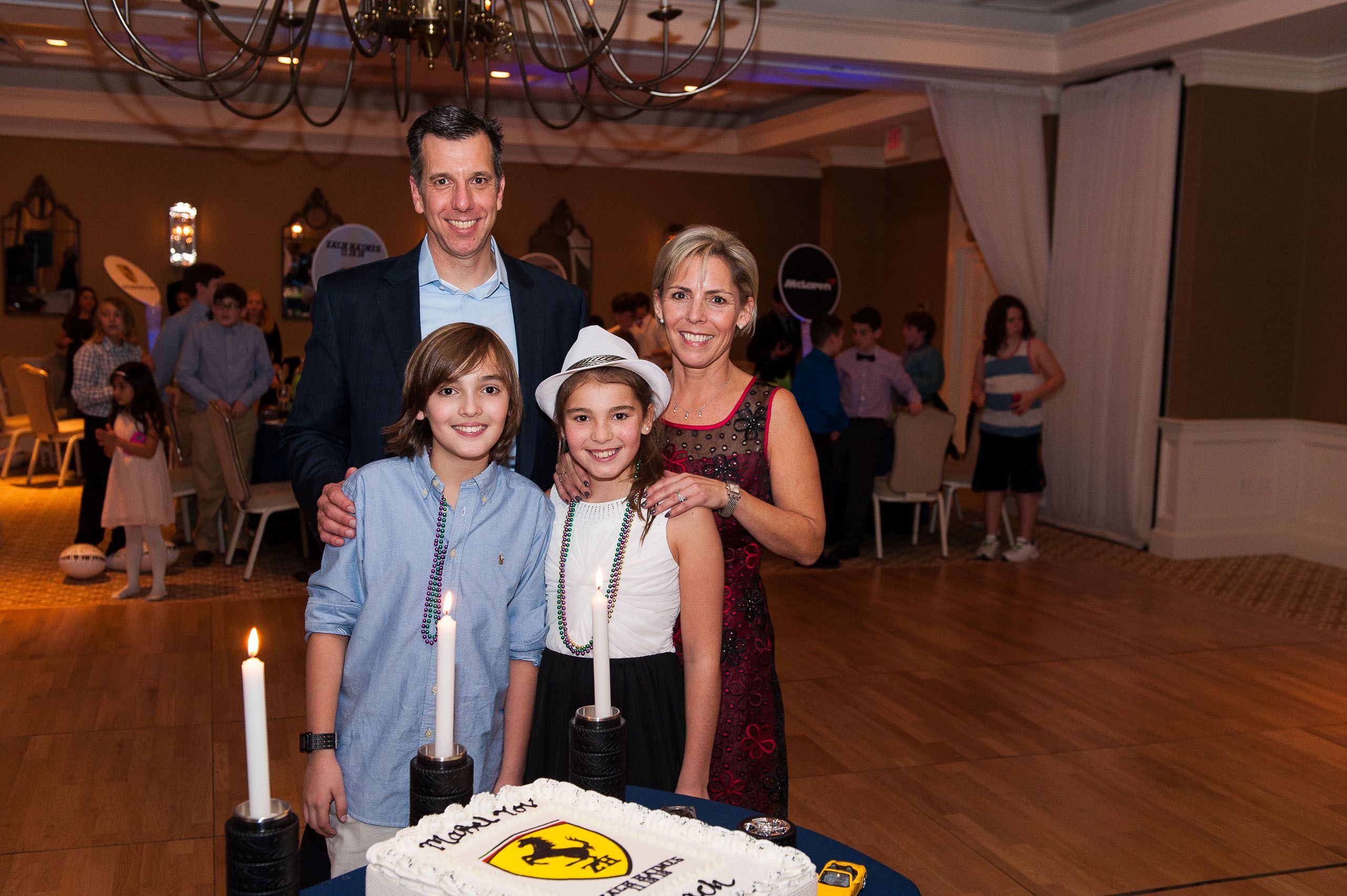 West_Hartford_Bar_Bat_Mitzvah_Photographer_254.jpg