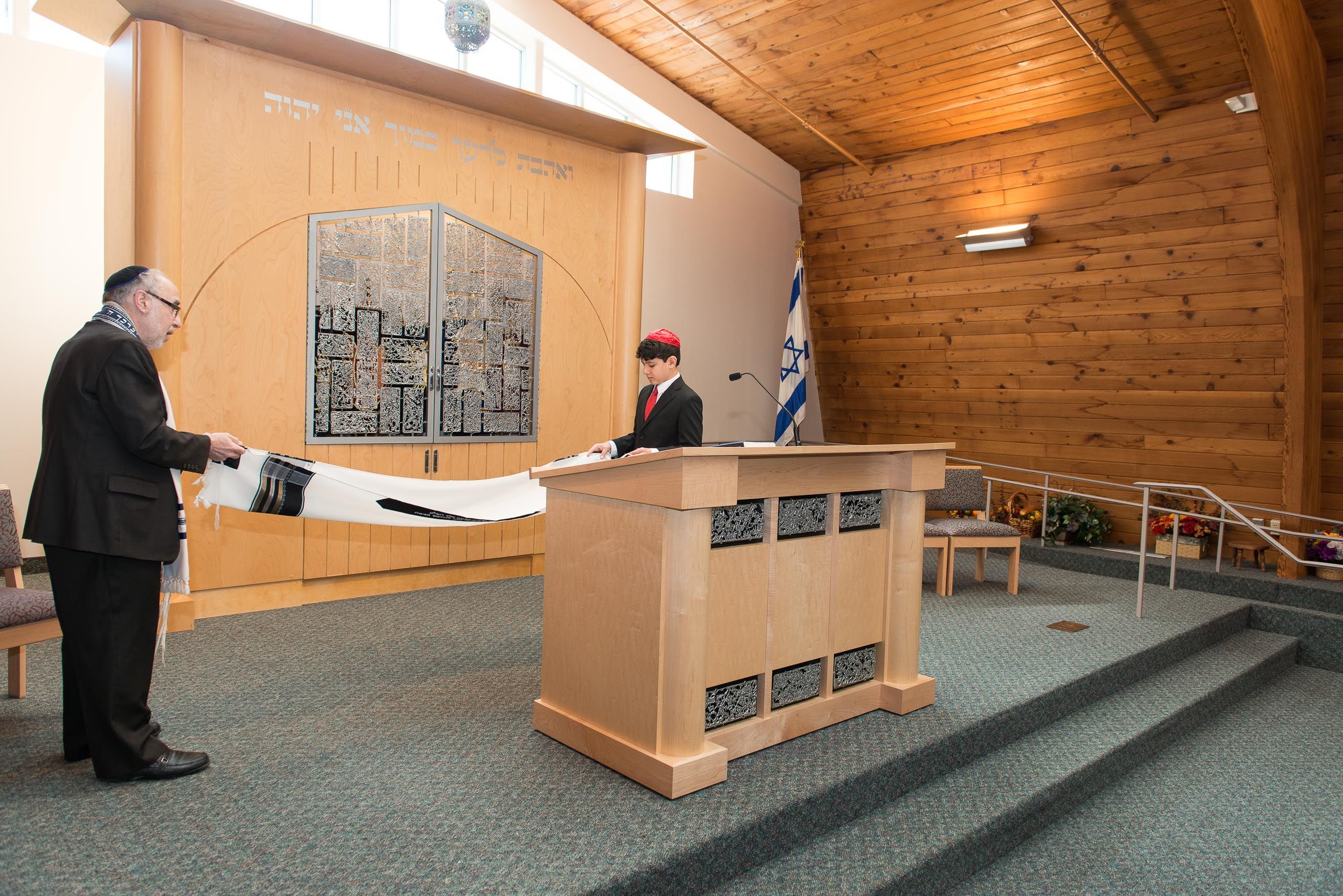 West_Hartford_Bar_Bat_Mitzvah_Photographer_028.jpg