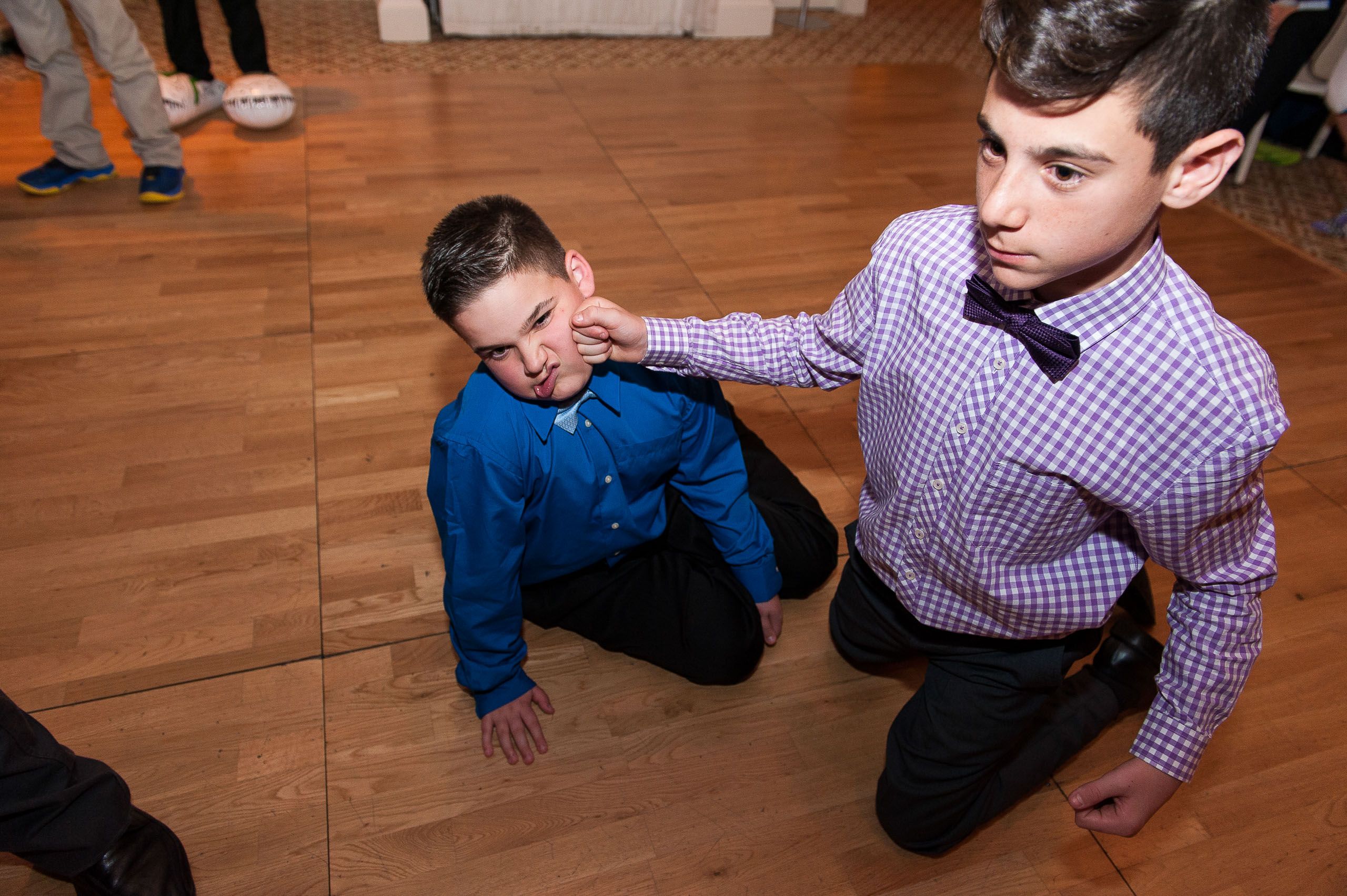 West_Hartford_Bar_Bat_Mitzvah_Photographer_255.jpg