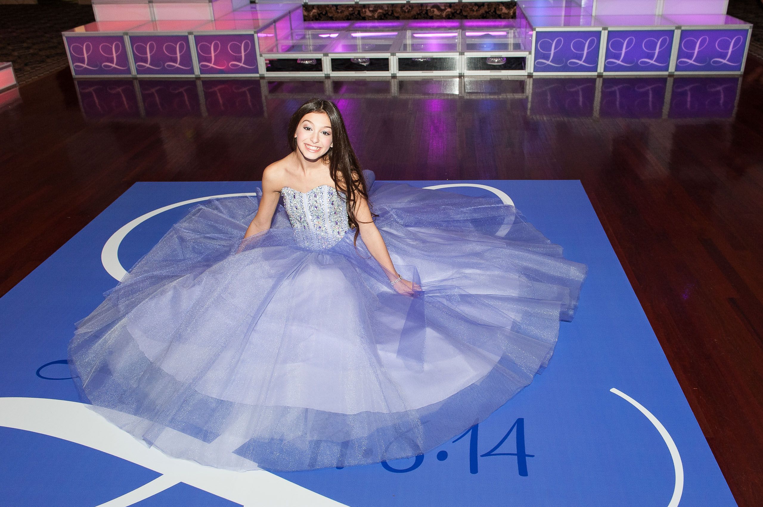 West_Hartford_Bar_Bat_Mitzvah_Photographer_183.jpg