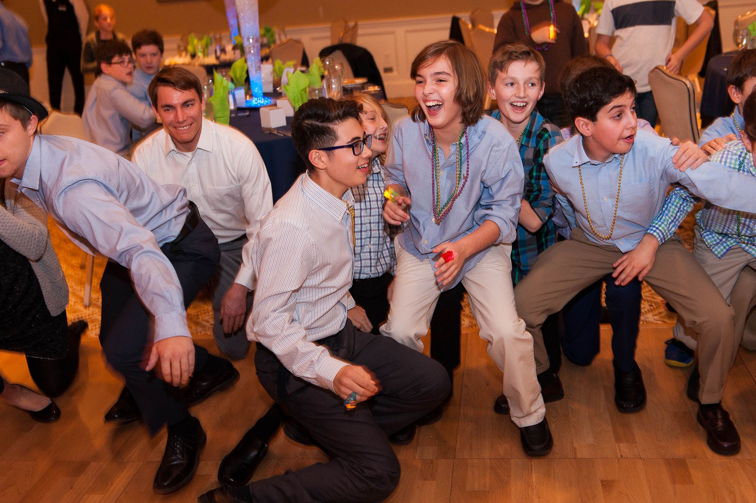 West_Hartford_Bar_Bat_Mitzvah_Photographer_243.jpg