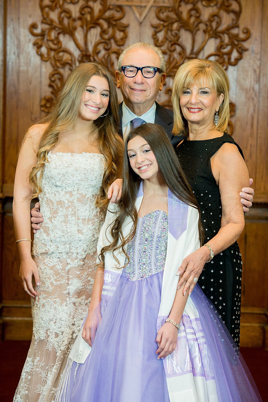 West_Hartford_Bar_Bat_Mitzvah_Photographer_043.jpg