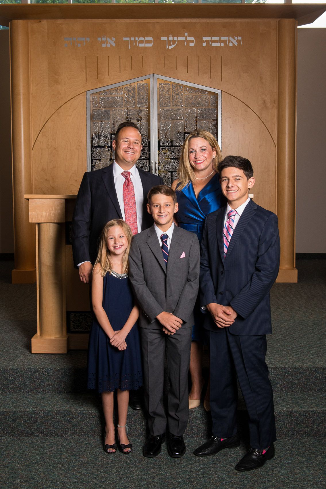 West_Hartford_Bar_Bat_Mitzvah_Photographer_075.jpg
