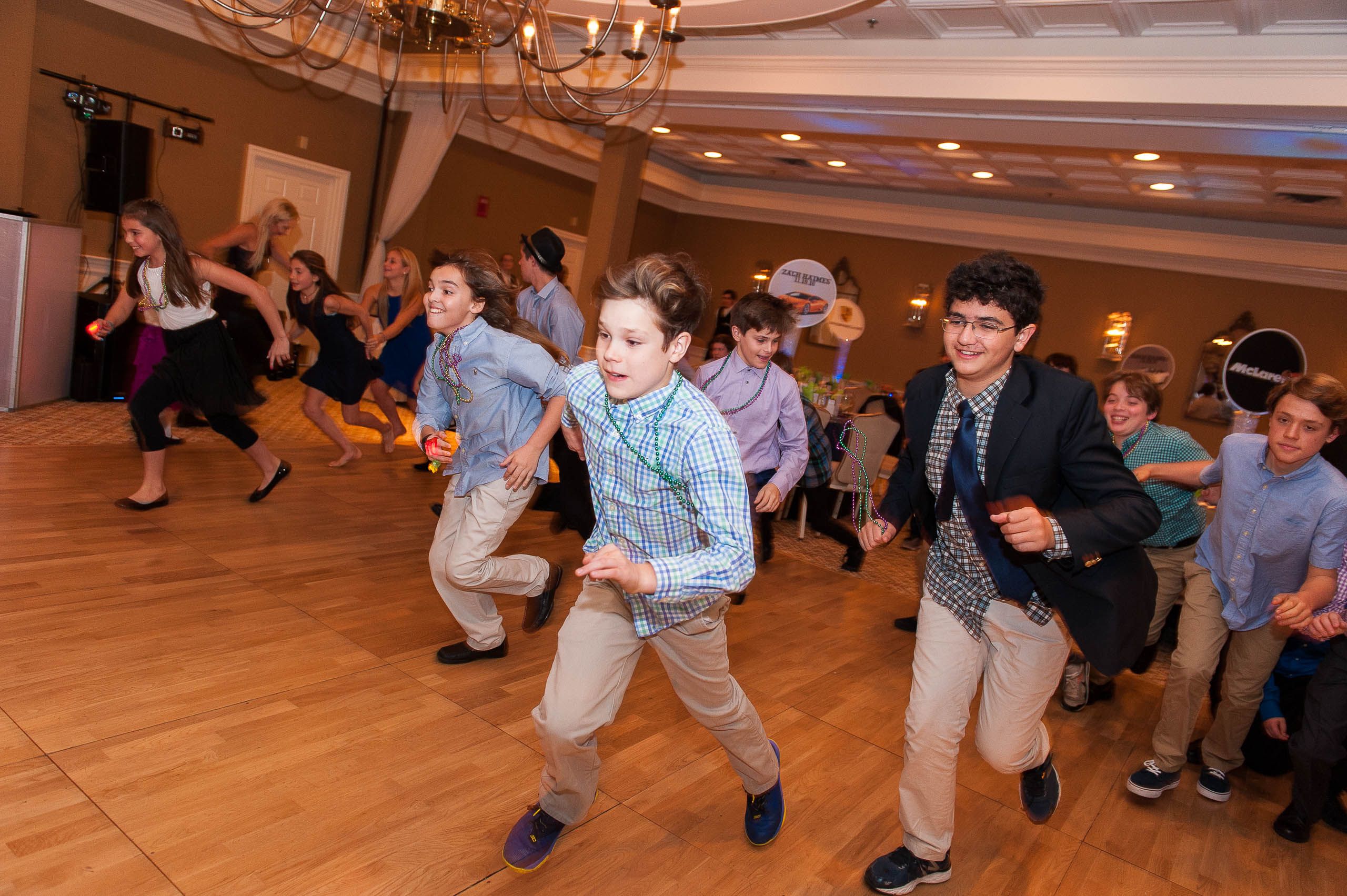 West_Hartford_Bar_Bat_Mitzvah_Photographer_242.jpg