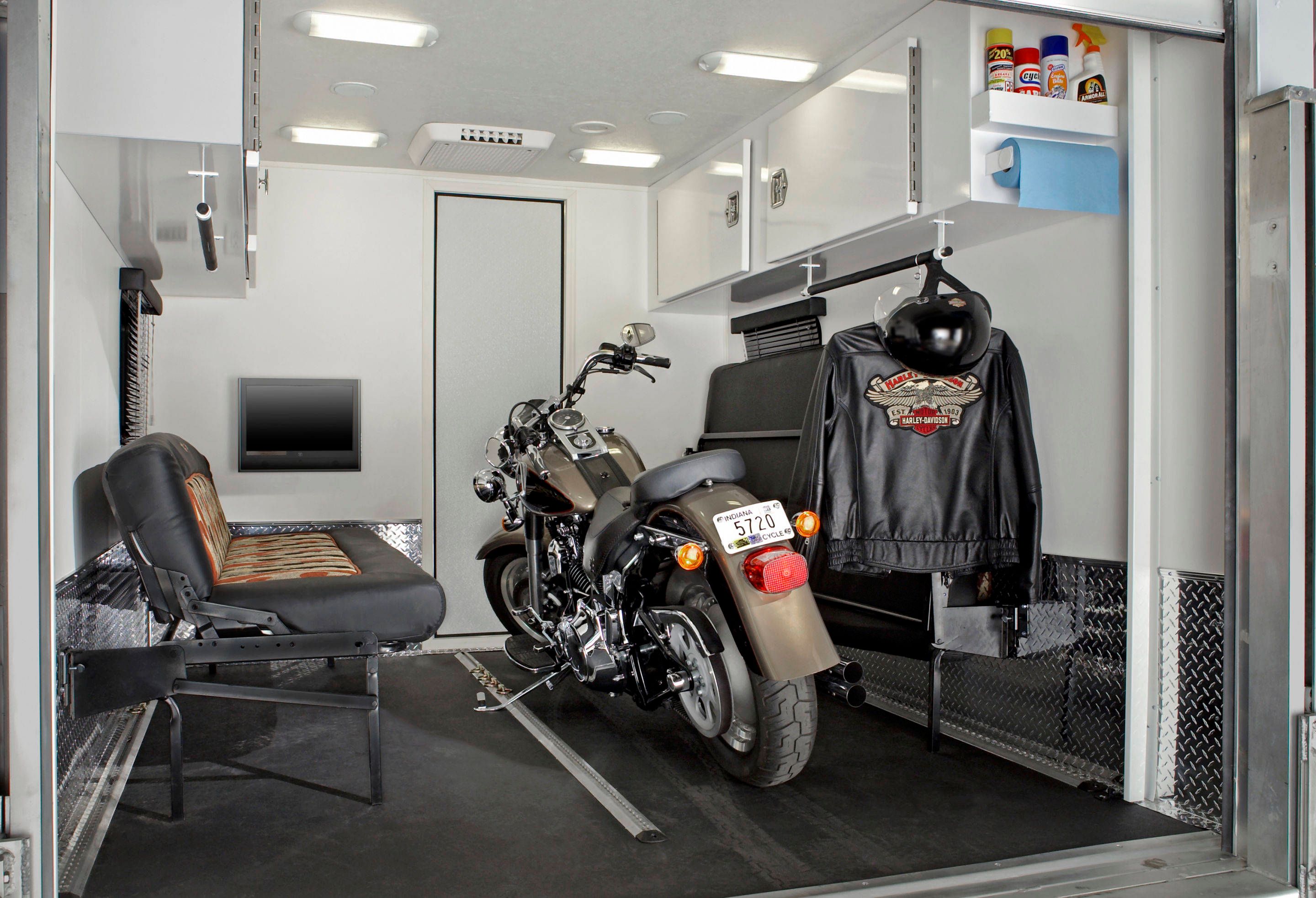 1jayco_senecazx_35tm_cargo_area_wbike_copy