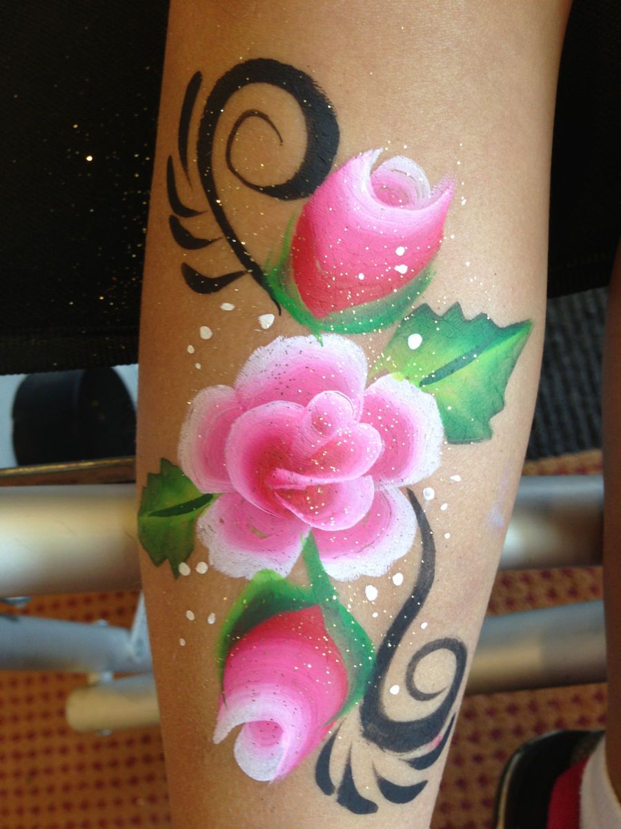 Chicago Face Painting Valery Lanotte - Roses on Arm