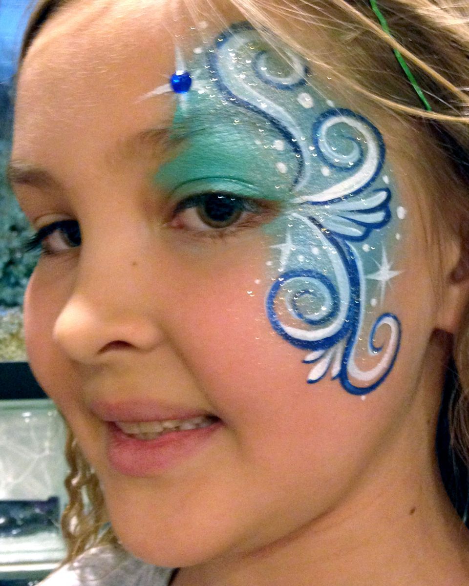 Blue Eye Design with Swirls - Chicago-Face Painter-Valery-Lanotte