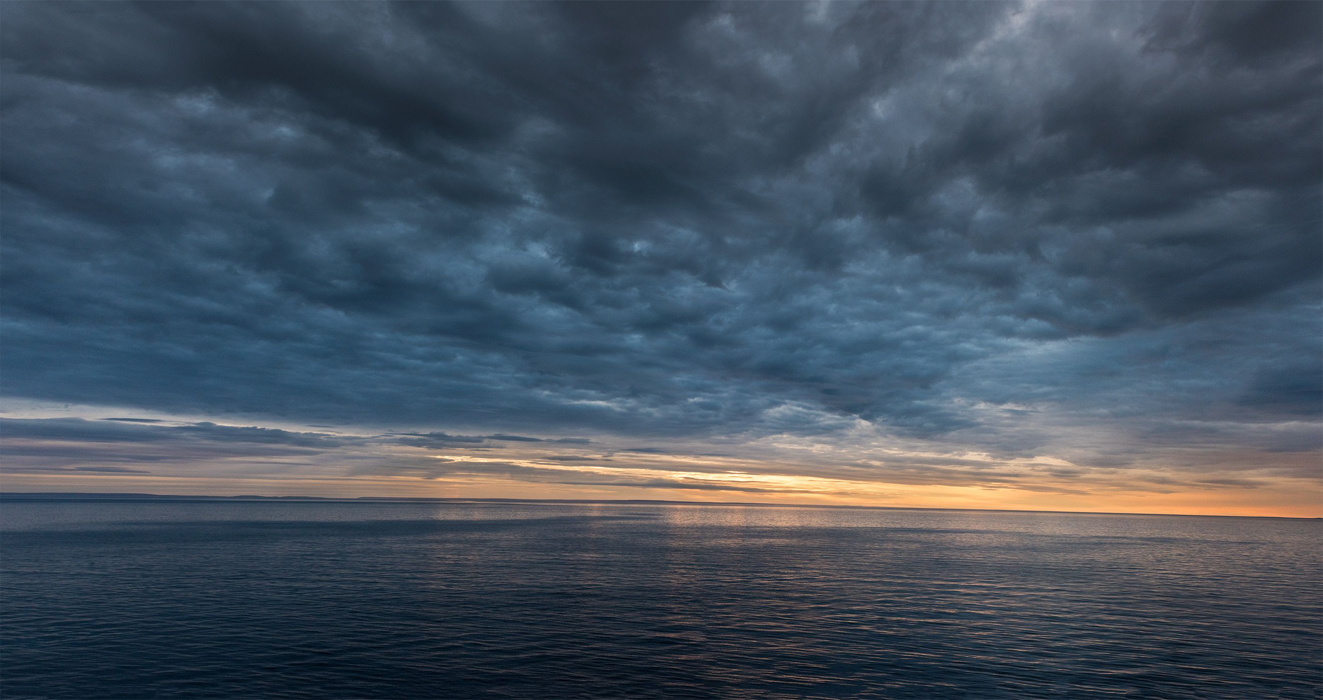 Arctic Sunrise D-16-08-26-9956_58-(Arctic-Sunrise).jpg