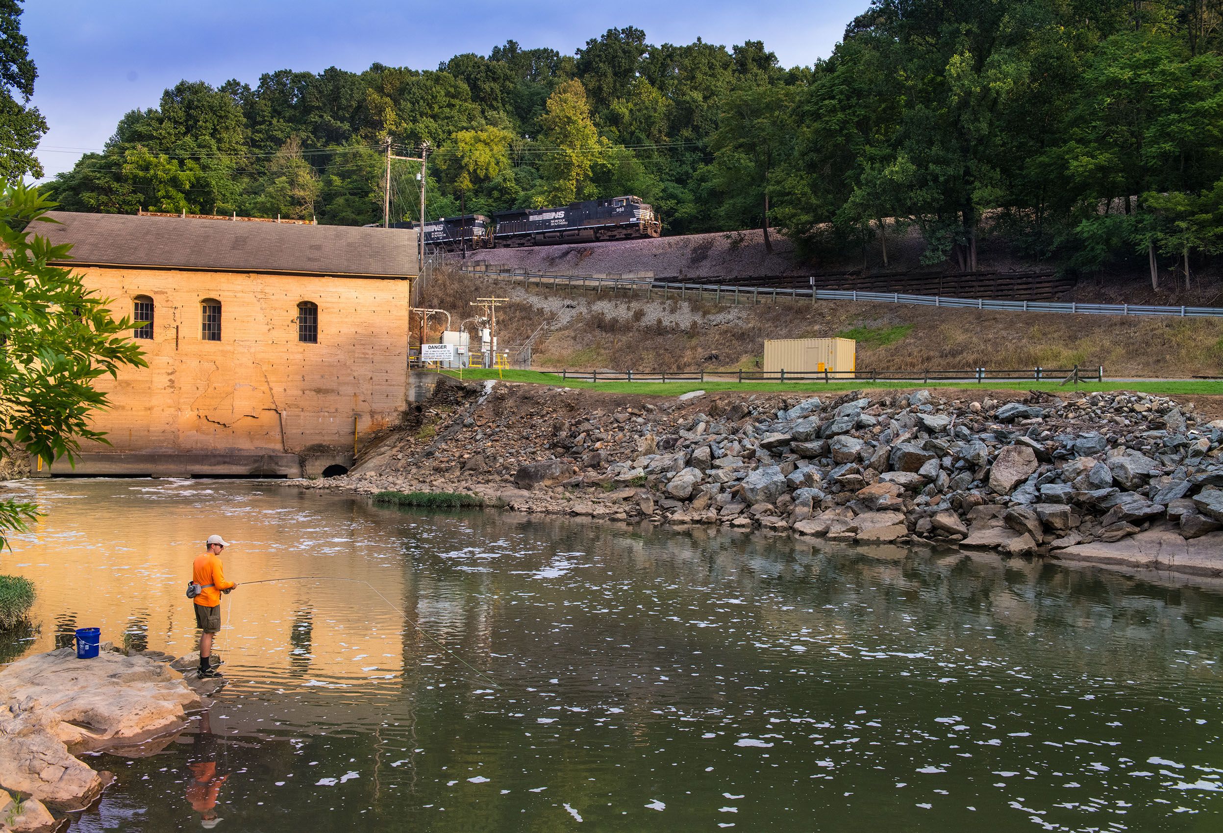 Fisherman's Trail, Roanoke River.jpg