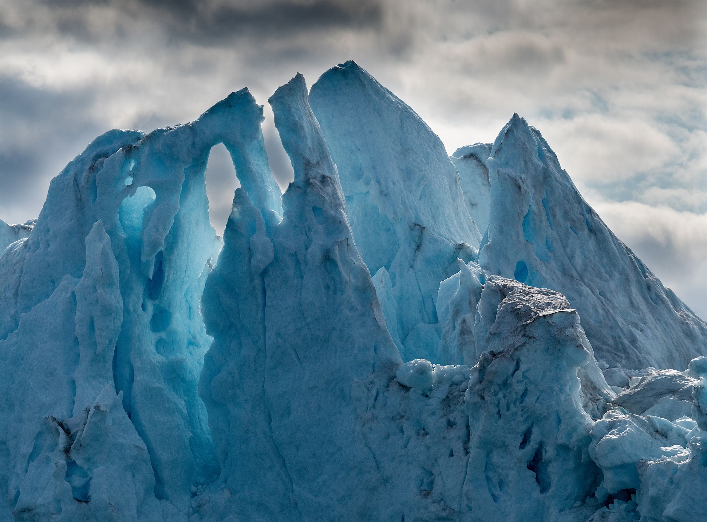 Blue Iceberg, Disko Bay, Greenland D-19-08-09-5642_43-(Blue Iceberg).jpg