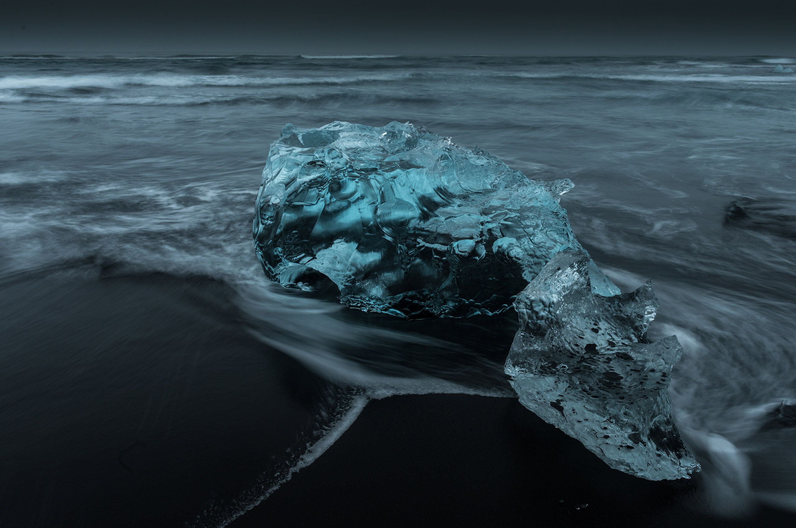 Diamond Beach at Midnight Iceland-18A-D-17-06-09-5989-(Ice-Beach-2017).jpg