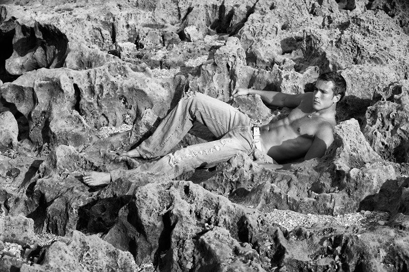 1Lance_on_the_rocks_bw