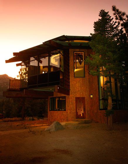 1r7791__final_retouch_for_strip_fill_in_corners_MG_7791