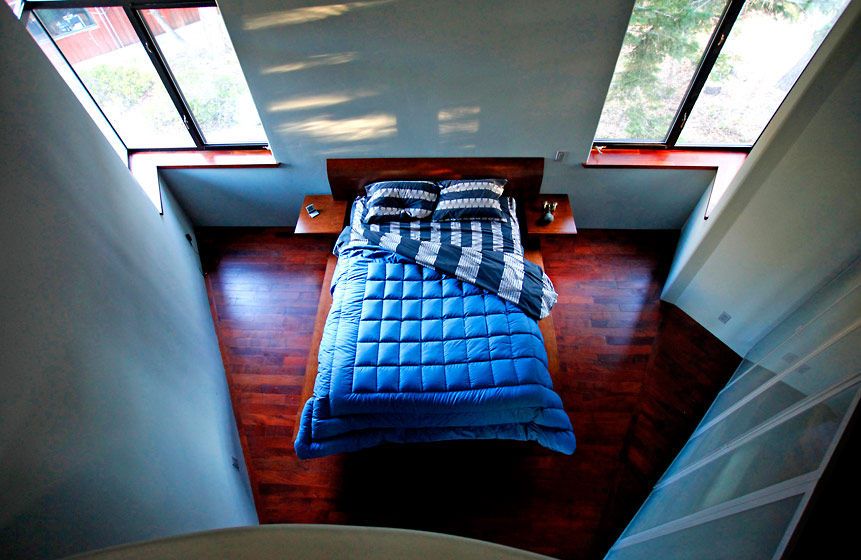 1r8360_Elliotts_bedroom_final