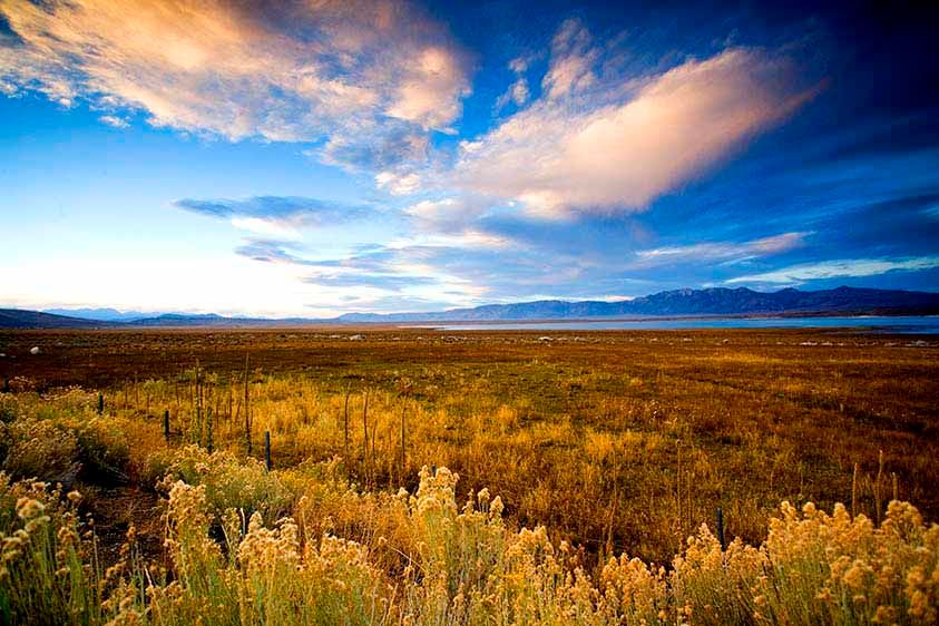 1crawley_lake_landscape