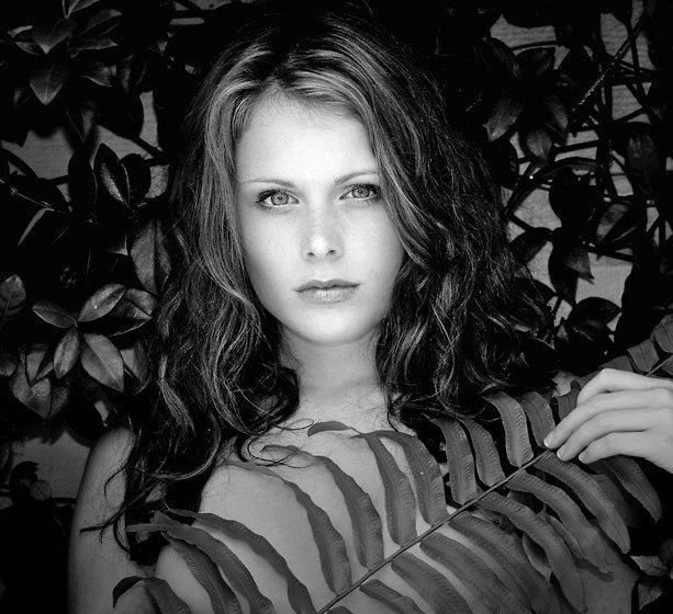 1christine_fern_portrait_bw_omp