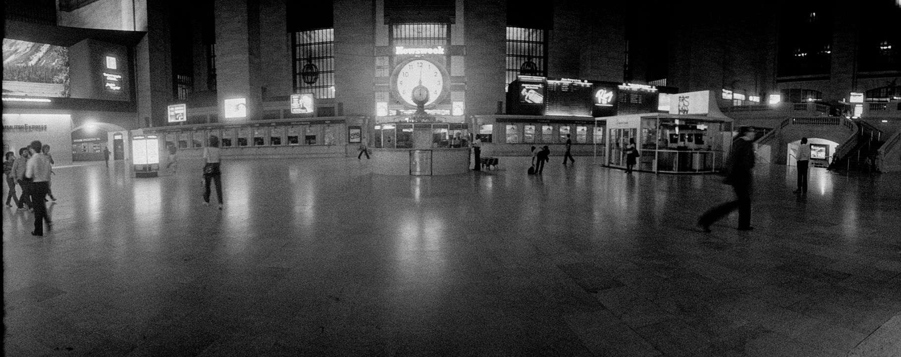 NYC at night wide 7.jpg