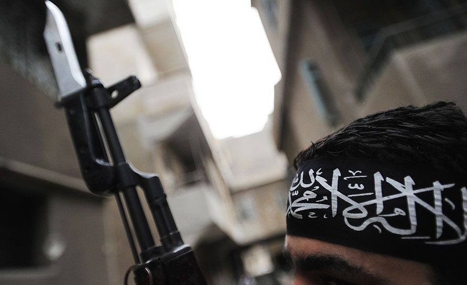 In battleground city of Aleppo, Syrians face destruction and continued conflict