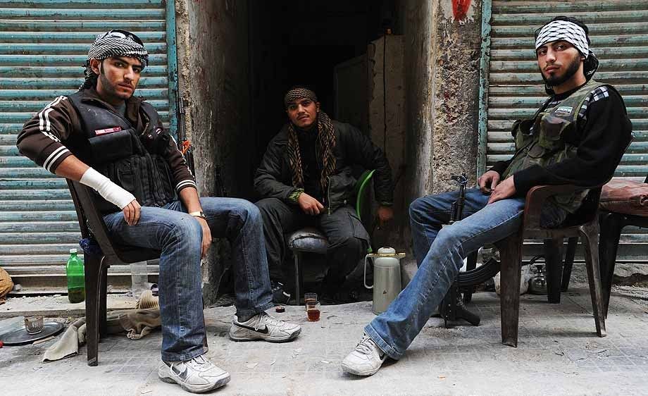 In battleground city of Aleppo, Syrians face destruction and continued conflict