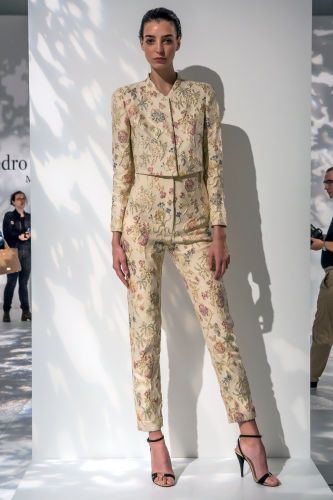 1delhierro_ss15_saylor_1114