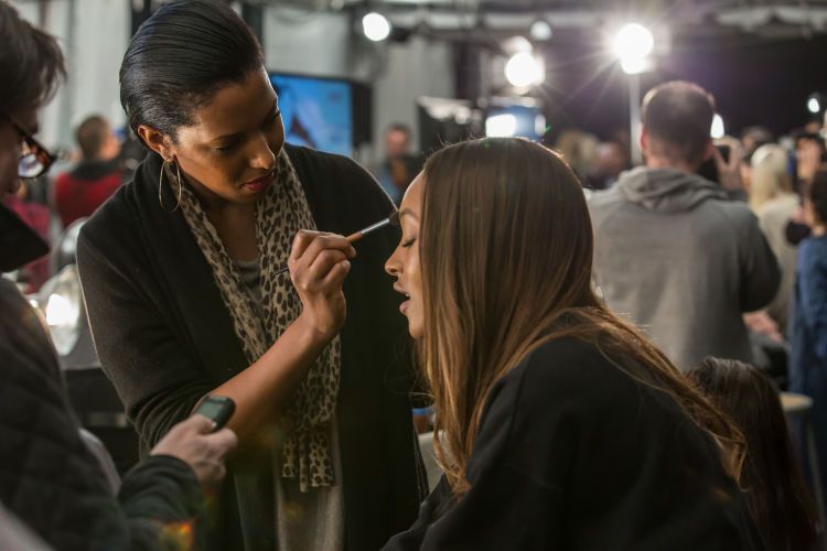 1hilfiger_2014_saylor_7302